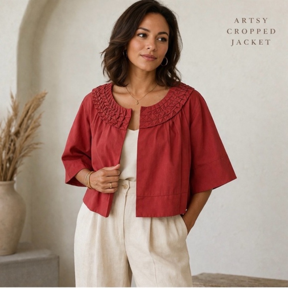 Boxy, Artsy Muted Red Pleated Geometric Cropped Jacket - Size XL‎